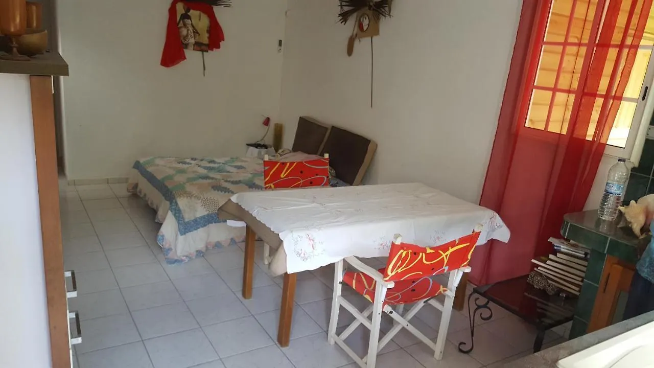 Appartement chez cloclo à Le Gosier