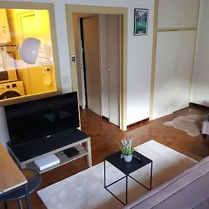 grand-studio-avec-belle-vue-sur-le-bargy.hotels-rhonealpes.com/